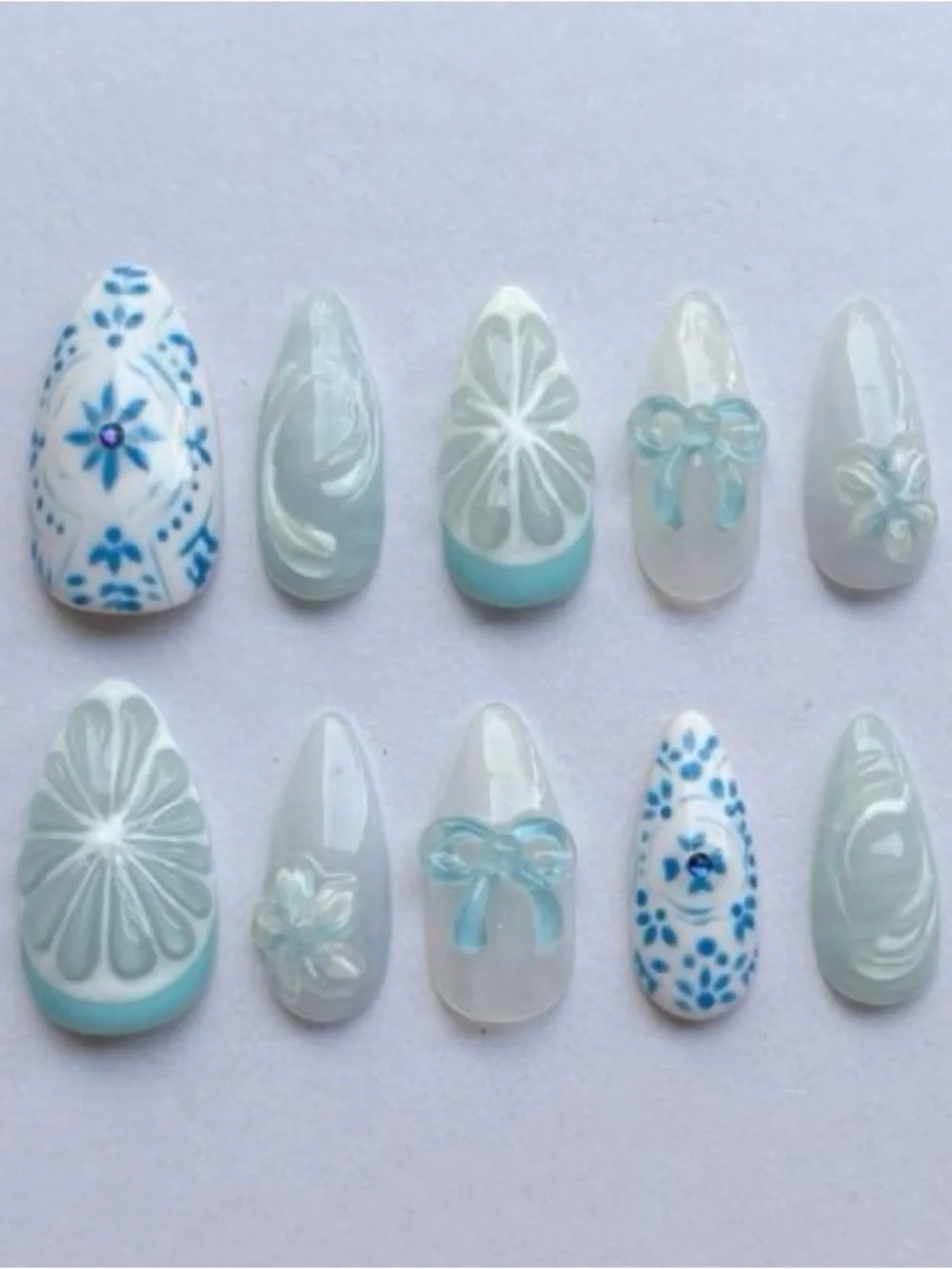 Handmade Blue & White Floral Press-On Nail Set
